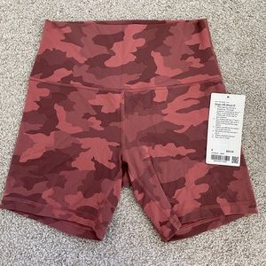 Lululemon 6” Align Shorts in Camo Brier Rose Multi